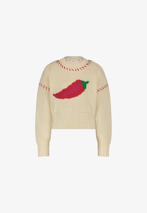 Korte trui van een wolmix in crème met een ribbeltextuur, met een groot ontwerp van een rode chilipeper en contrasterende rode stiksel langs de halslijn.