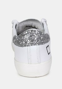 D.A.T.E. Sneakers basse - white silver