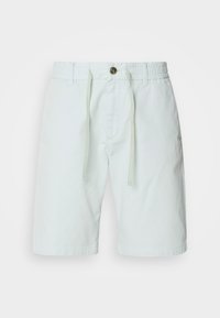 Short - light green