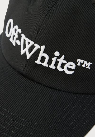 Casquette de baseball noire avec texte brodé blanc "Off-White™" sur le panneau avant.