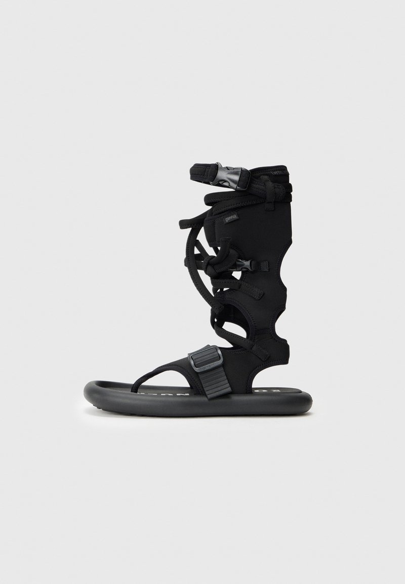 Camper Teensandalen zwart