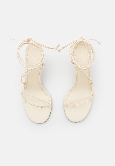 NEOUS GIENA  - Ψηλοτάκουνα πέδιλα - cream