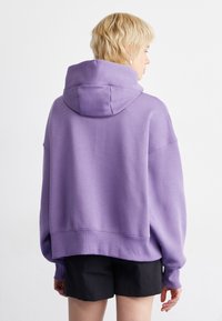 Nike Sportswear HOODIE - Jersey con capucha - daybreak/black