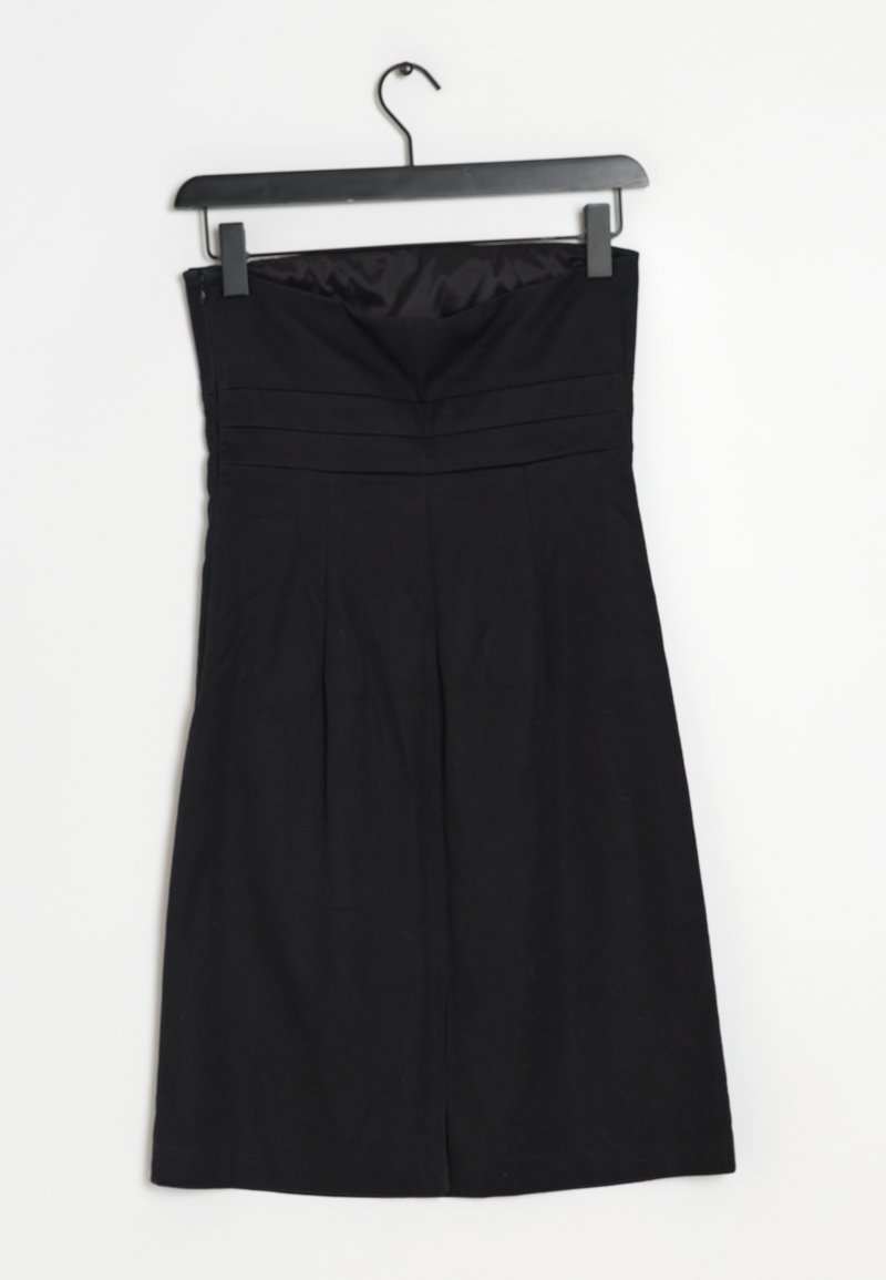 banana republic black cocktail dress Black V-Neck A-Line Cocktail Dress