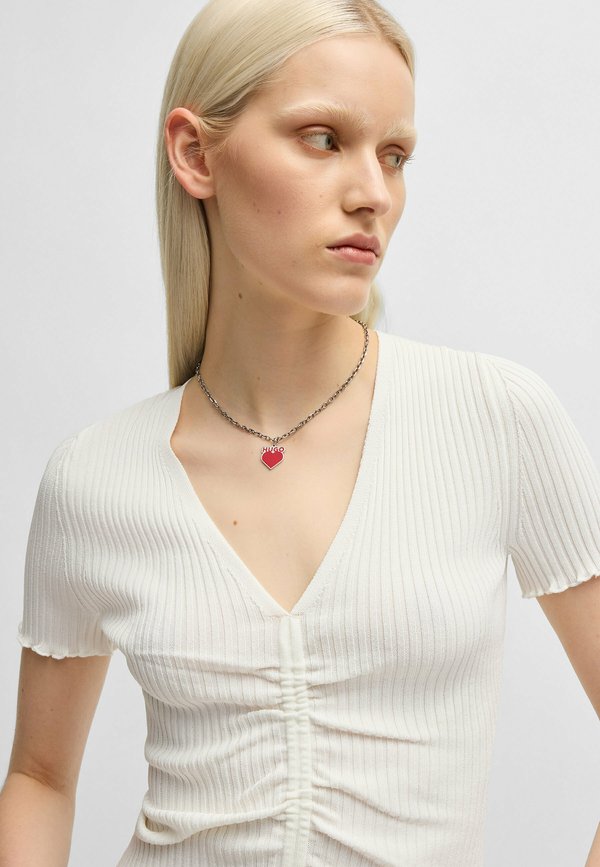 SLISERA - Basic T-shirt - natural two3