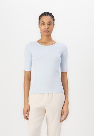 Basic T-shirt - light blue