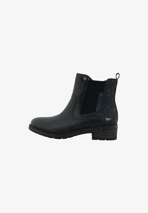 Bottines en cuir noir avec des panneaux latéraux en elastique, des accents texturés, un petit talon carré et un détail de logo décoratif à l'arrière.