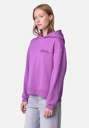 - Bluza z kapturem