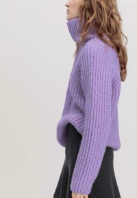 hessnatur Strickpullover - flieder