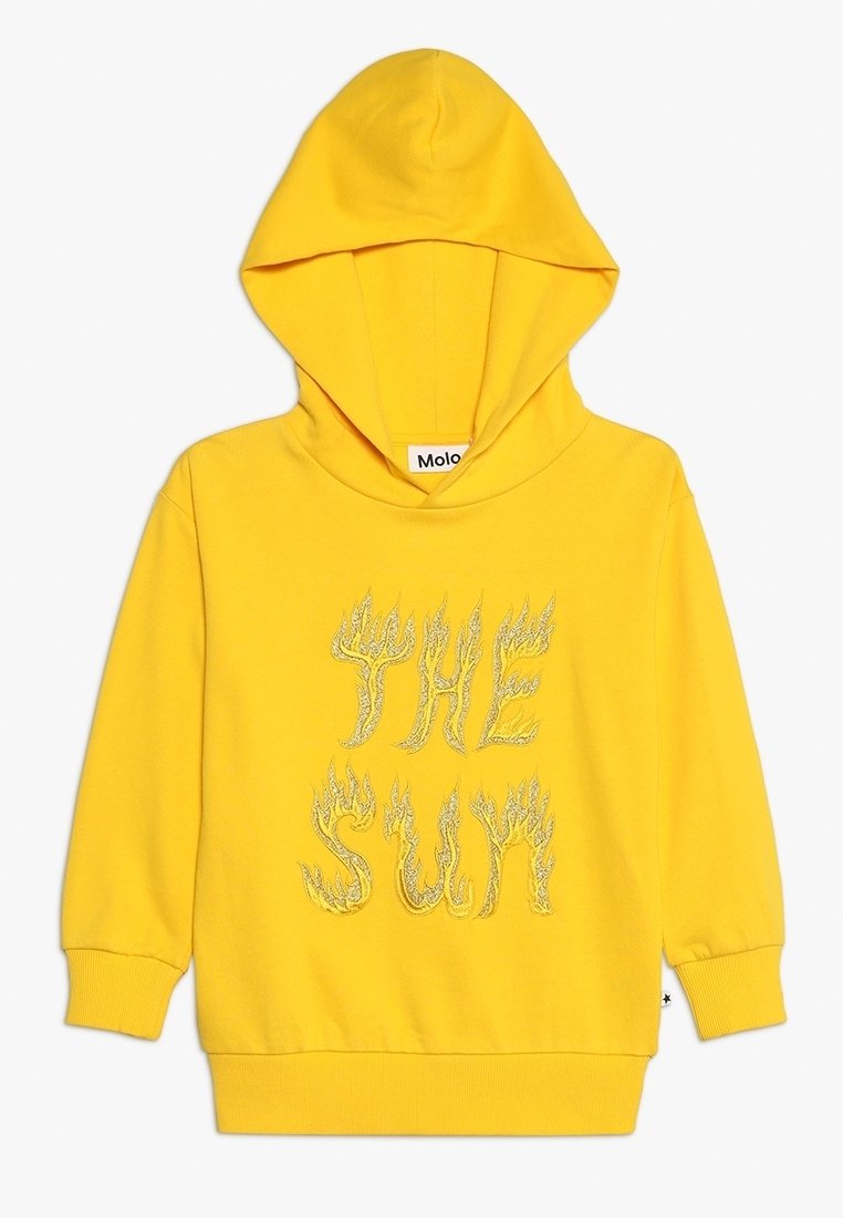 Sweat à capuche jaune à manches longues avec une grande capuche. Présente le texte "THE SUN" brodé en forme de flammes. Matière douce en coton.