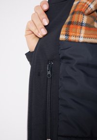 Derbe FESTHOLM - Wintermantel - navy check