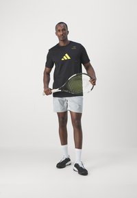 adidas Performance Spordi T-särk - schwarz