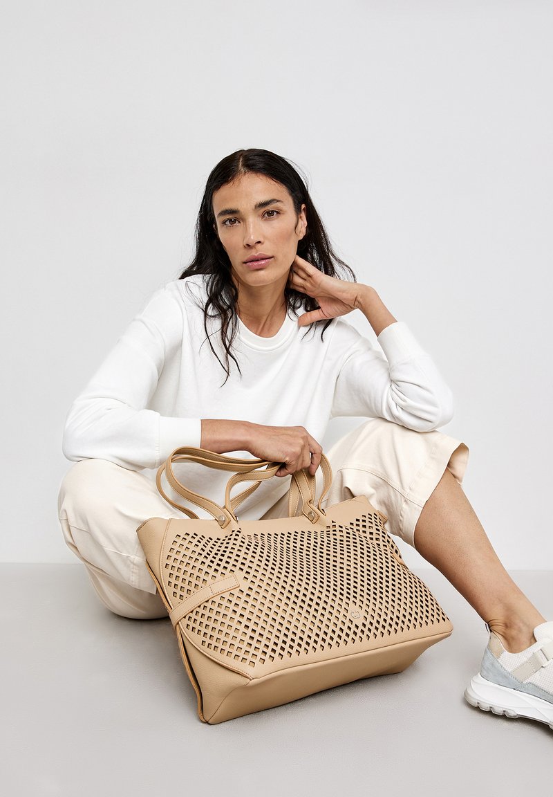 Damen Handtaschen | Gerry Weber SUMMERTIME Handtasche desert/sand - IS88490 Damen Handtaschen | Gerry Weber SUMMERTIME Handtasche desert/sand - IS88490