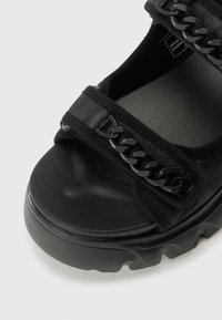 Replay JUYCE CHAIN - Platoo-avokkaat - black