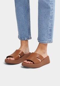 FitFlop F-MODE RAW-EDGE - Muiltjes - bruin