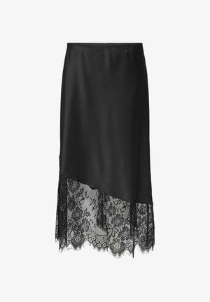 ONLY Carmakoma, ASYMMETRICAL SKIRT CAREMILY MIDI SKIRT - Jupe trapèze - black
