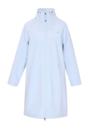 Világoskék, térd alá érő kabát, puha anyagból készült, magasGallérral, cipzáras elülső résszel és oldalsó zsebekkel. Az varrások szerkezeti jellegűvé teszik a kabátot.