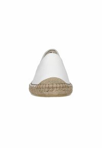 Weiße Espadrille mit glattem Canvas-Obermaterial, Jute-Seil-Zwischensohle und flacher Gummisohle. Verfügt über ein einfaches Slipper-Design.