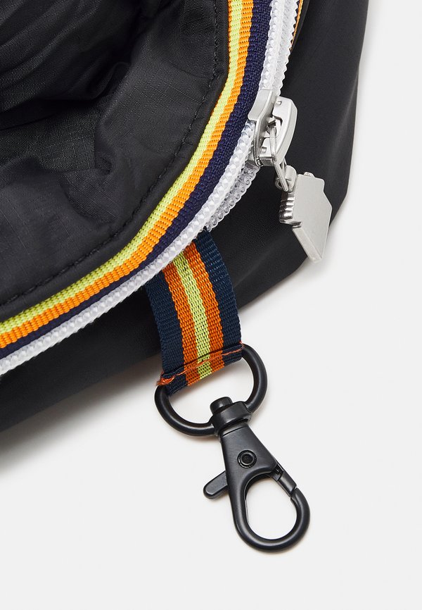 LAON UNISEX - Rucksack4