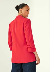Next RUCHED SLEEVE TALL REGULAR FIT - Short coat - red