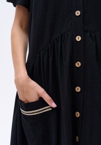 blue shadow - Sukienka koszulowa