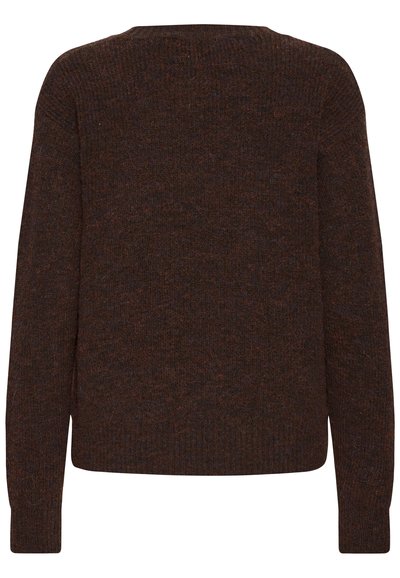 Rjav pleten pulover z teksturiranim zaključkom, z dolgimi rokavi in krožnim ovratnikom, brez vidnih vzorcev ali kovinskih delov.