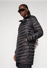 The North Face HUILA - Wintermantel - black