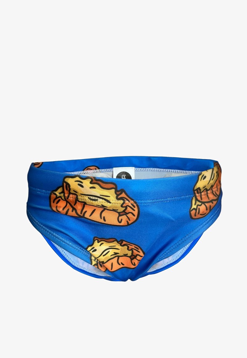 Zwemslips van blauwe stof met een croissantpatroon. Het ontwerp is glad met een snug fit en een elastische tailleband voor comfort.