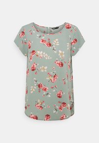 Επιλέχθηκε, chinois green/red