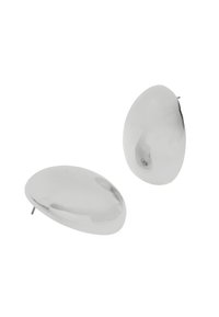 Orecchini ovali in argento lucido con superficie liscia e chiusura a perno. Il design presenta una forma minimalista e una texture riflettente.