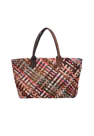 Geantă tote țesută multicolor, cu dungi diagonale intersectate în maro, roz, albastru și verde, având două mânere din piele închisă.