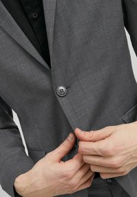 Jack & Jones PREMIUM JPRSOLARIS NOOS SET - Jakkesæt - dark grey