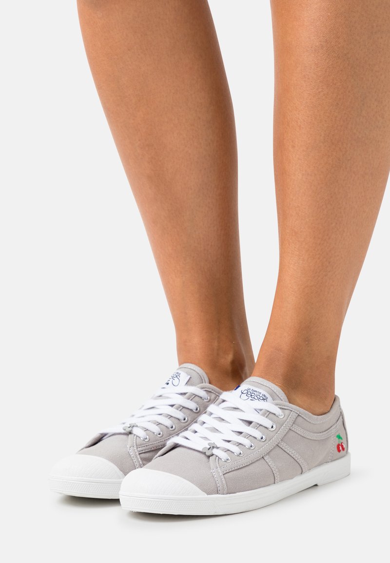 Le Temps Des Cerises BASIC - Zapatillas - paloma