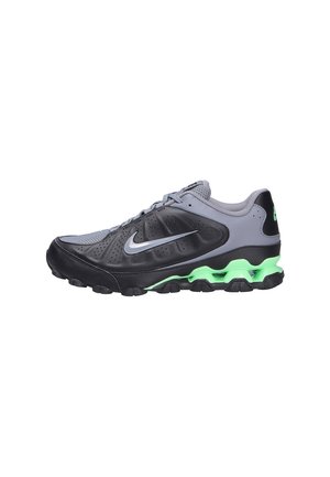 Nike Sportswear, NIKE SPORTSWEAR HERREN SNEAKER REAX 8 NSW - Trainers - schwarz