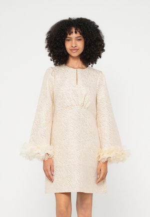 COCOS ULJA DRESS - Cocktailkjole / festkjole - gold coloured