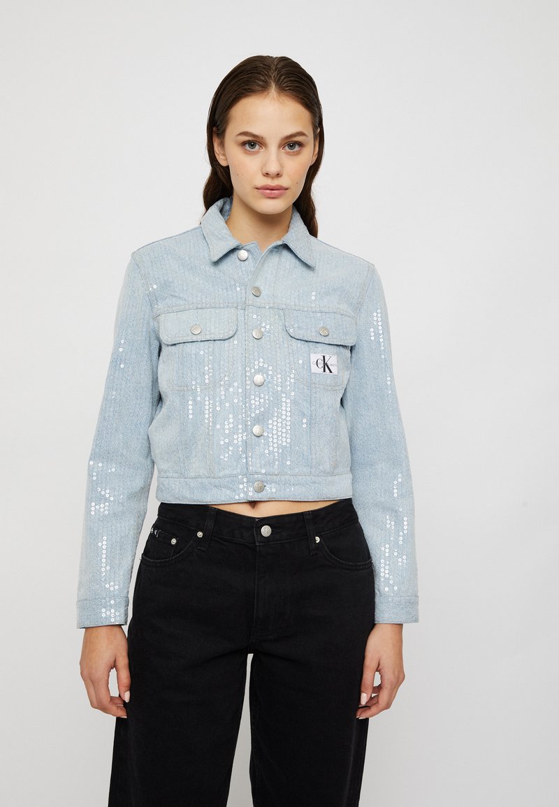 Calvin Klein Jeans - CROPPED 90'S JACKET - Jeansjacka - denim light, Förstora