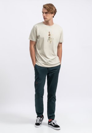 KOMBU - T-Shirt print - bone