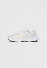 Ei valittu, white/metallic gold-coloured/metallic silver-coloured/photon dust