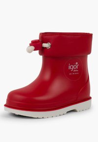Botas de lluvia de goma rojas con suela blanca y tracción texturizada. Cuentan con un cordón ajustable en la parte superior y un logotipo circular en el lateral.