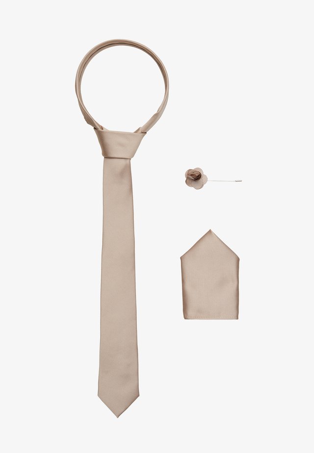 WEDDING PLAIN WITH MATCHING FLOWER PIN SET - Slips - neutral