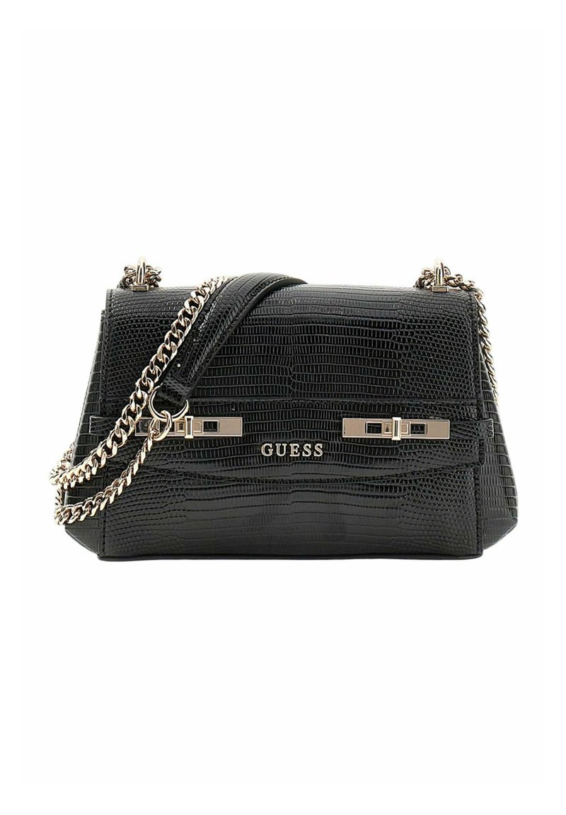 Sac à main en cuir noir effet crocodile avec une bandoulière en chaîne argentée, forme rectangulaire, fermoir avant avec logo de la marque et surface texturée.