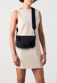 Steve Madden - BURGE - Handbag - black Thumbnail Image 1