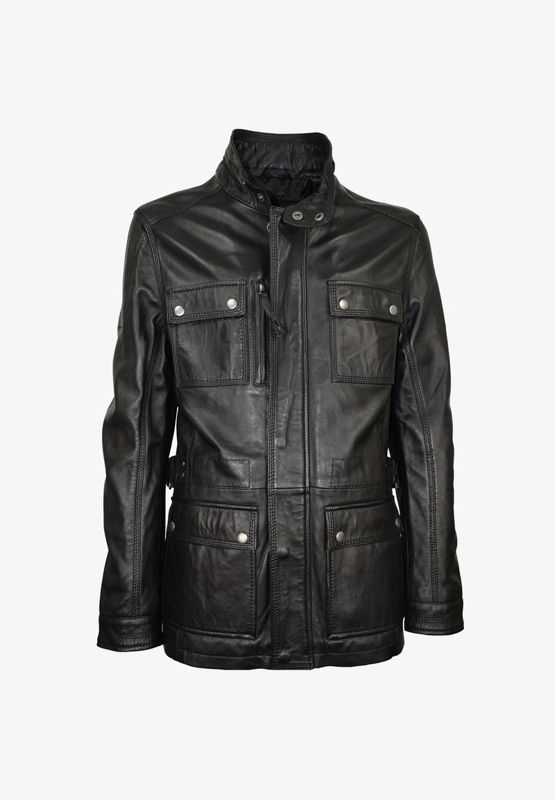 Schwarze Lederjacke mit hohem Kragen, Frontreißverschluss und mehreren Vordertaschen mit Druckknopfverschlüssen. Glatte Textur und taillierte Passform.
