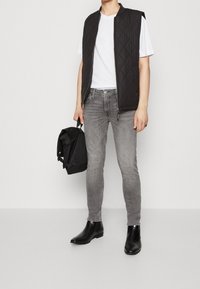 Jack & Jones Väst - black