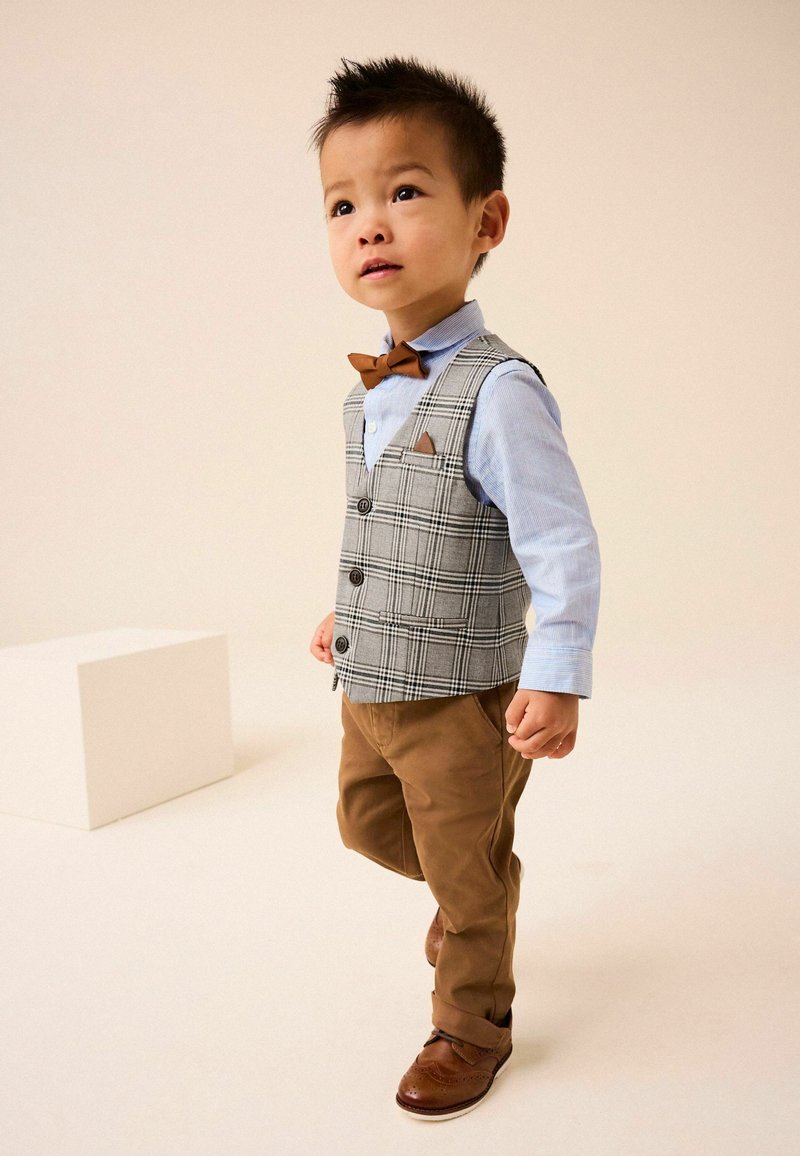 Gilet Formale 2025 Per Ragazzo Con 4 Bottoni – Elegante E Regolabile, Perfetto Per Matrimoni, Feste E Esibizioni, Taglia 4 Anni - 2
