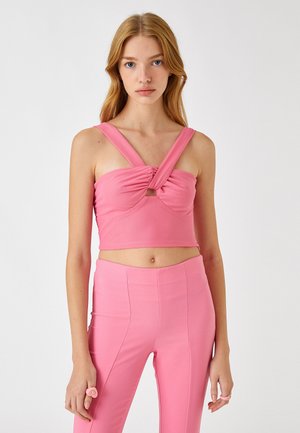 CROP CUT OUT DETAIL - Top - pink