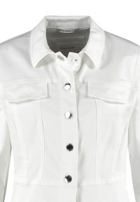 Weiße Denimjacke mit Kragen, zwei Brusttaschen und metallischen Knopfverschlüssen. Mit kontrastierenden Nähten und einer taillierten Silhouette.