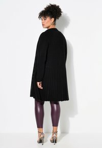 MIAMODA MIAMODA - Strickjacke - black