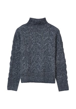 Maglione blu navy con un alto colletto a imbuto, caratterizzato da un motivo a trecce testurizzato e polsini e orlo a costine. Design cropped.