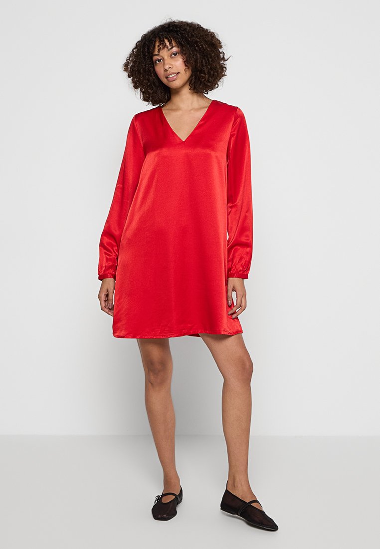 Vero Moda Jurk rood Vero Moda Jurk rood